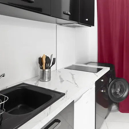 Studio Barok Proche Autoroute, Plages Et Attractions, Wifi - Tv, Calme Bessan Exterior photo