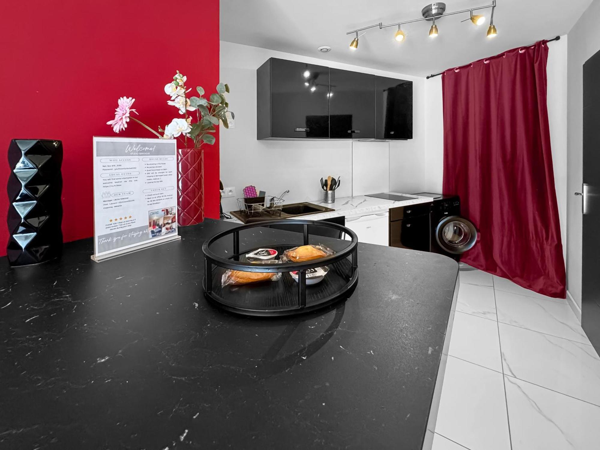 Apartment Barok Proche Autoroute, Plages Et Attractions, Wifi - Tv, Calme